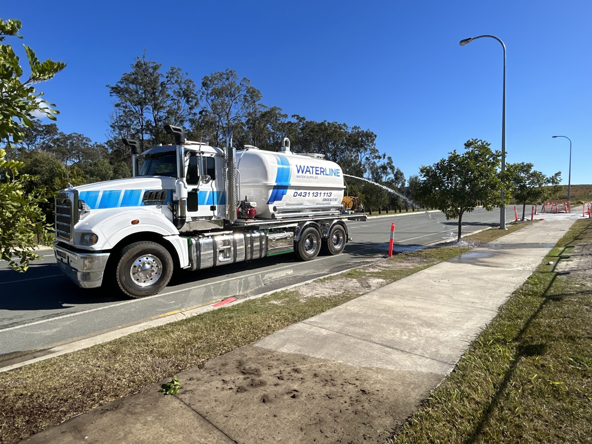 Landscape Watering & Dust Suppression Watercart Wet hire Water Delivery, water cart Hire Gold Coast, Scenic Rim
